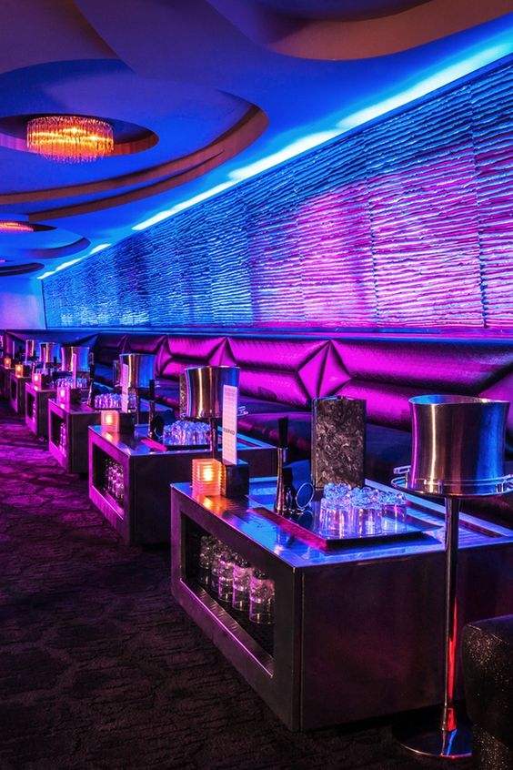 Karaoke Đà Nẵng: Hành Trình Tìm Kiếm Kỳ Nghỉ Giải Trí Tuyệt Vời 2d39093778f65b31a342ab1f44bfa5b3