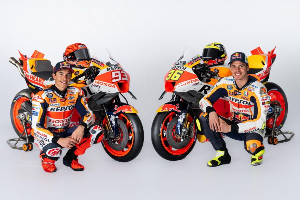 45669 marc marquez and joan mir 2023 repsol honda team 4 0.gallery full top fullscreen